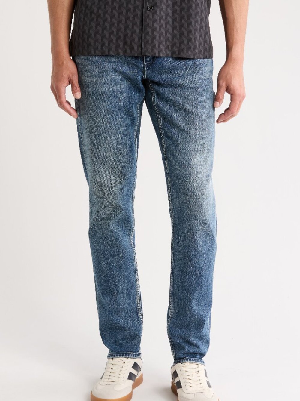 rag & bone Men's Jeans, 33x32, Fit 2 Authentic Stretch Slim Jeans